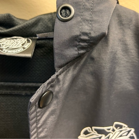 Santa Cruz Skateboards Black Windbreaker - Picture 5 of 9